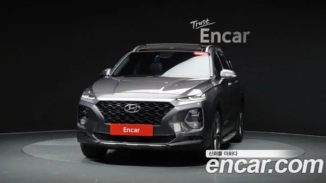 Hyundai Santa Fe 2018 thumb 2