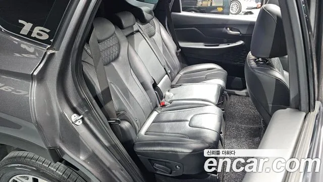 Hyundai Santa Fe 2018 thumb 10
