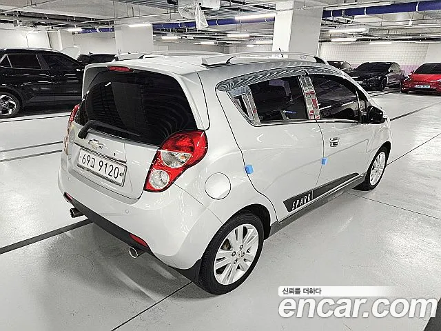 ChevroletGMDaewoo Spark 2013 thumb 8