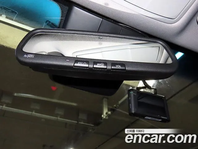 Hyundai Grandeur 2017 thumb 3