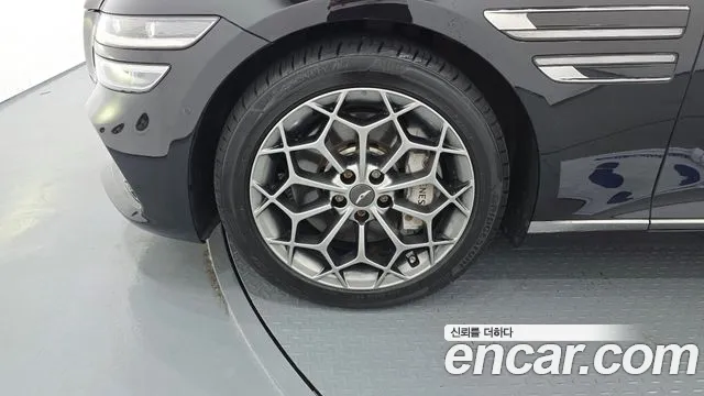 Genesis G80 2022 thumb 4