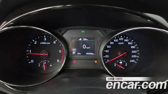 Kia Carnival 2018 thumb 8
