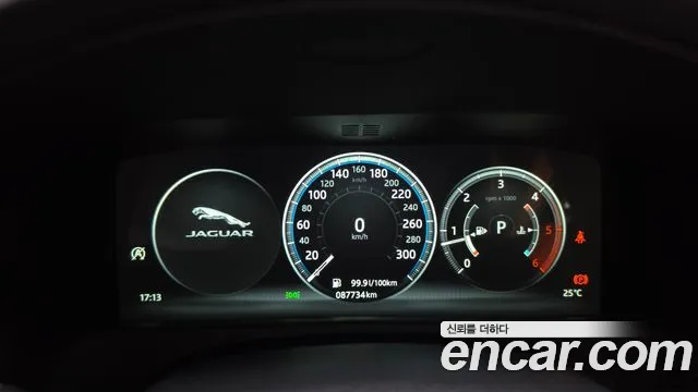 Jaguar XF 2019 thumb 8