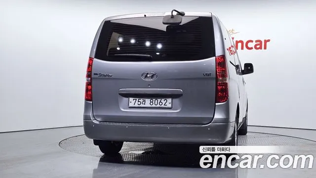 Hyundai Starex 2015 thumb 4