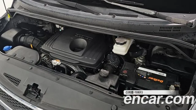 Hyundai Starex 2015 thumb 6