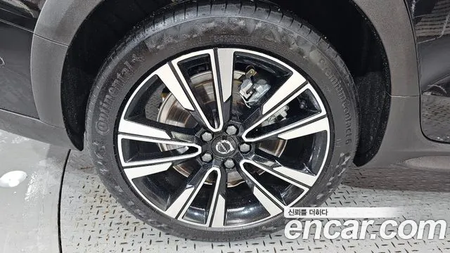Volvo V60 2025 thumb 4