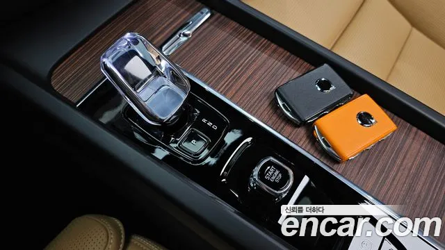 Volvo V60 2025 thumb 8