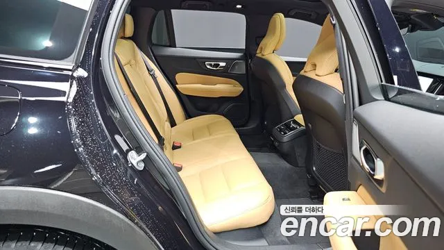 Volvo V60 2025 thumb 10