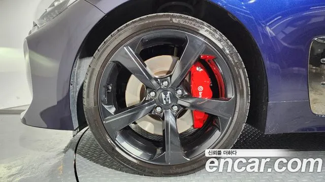 Kia Stinger 2021 thumb 5