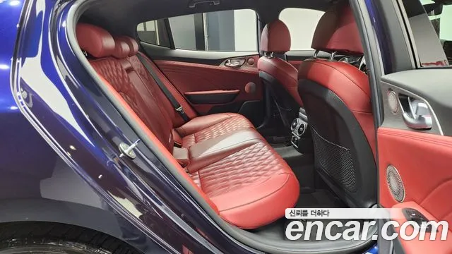 Kia Stinger 2021 thumb 11