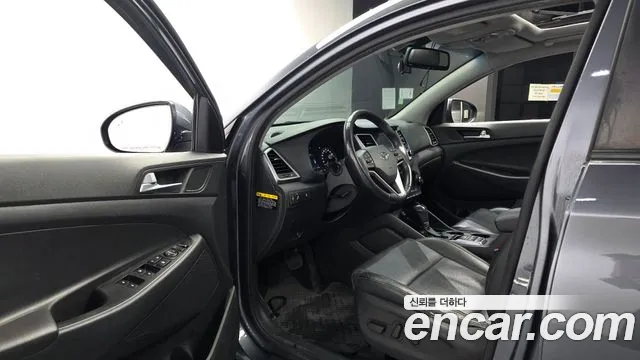 Hyundai Tucson 2017 thumb 10