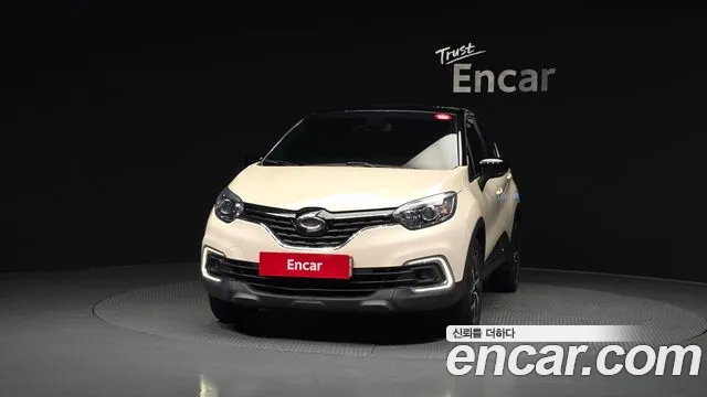 Renault Captur 2017 thumb 3
