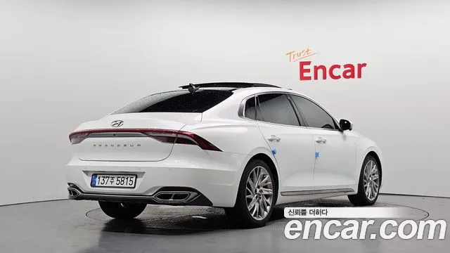 Hyundai Grandeur 2022 thumb 2