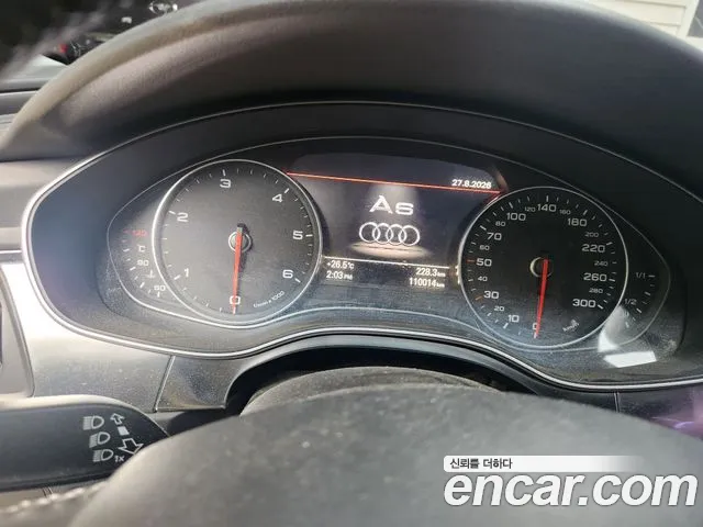 Audi A6 2011 thumb 7