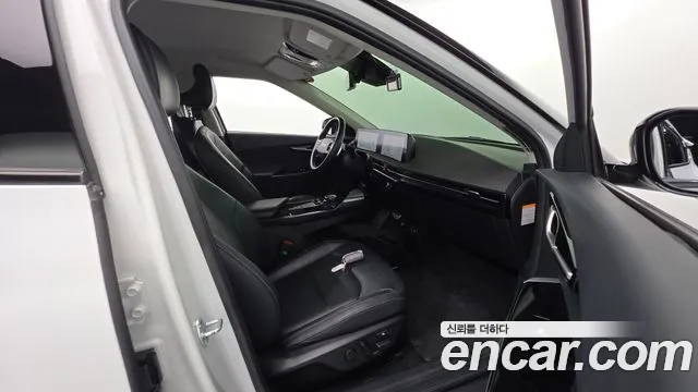 Kia EV6 2022 thumb 10