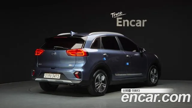 Kia Niro 2019 thumb 2