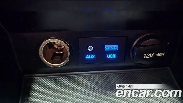 Hyundai Avante 2017 thumb 12