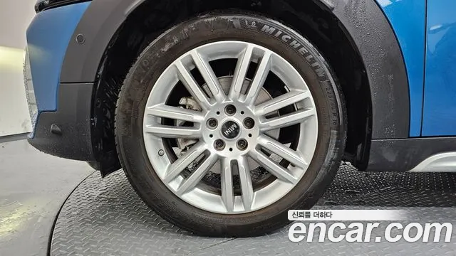 MINI Countryman 2022 thumb 5