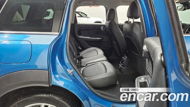 MINI Countryman 2022 thumb 11