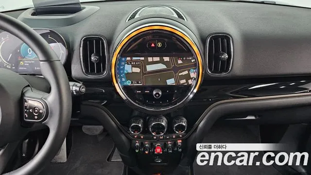 MINI Countryman 2022 thumb 12