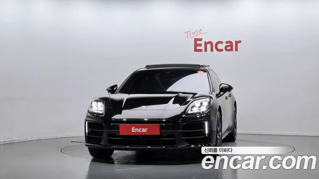 Porsche Panamera 2024 thumb 3