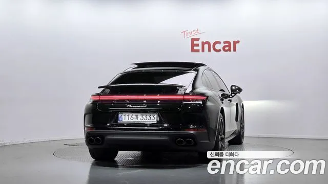 Porsche Panamera 2024 thumb 4