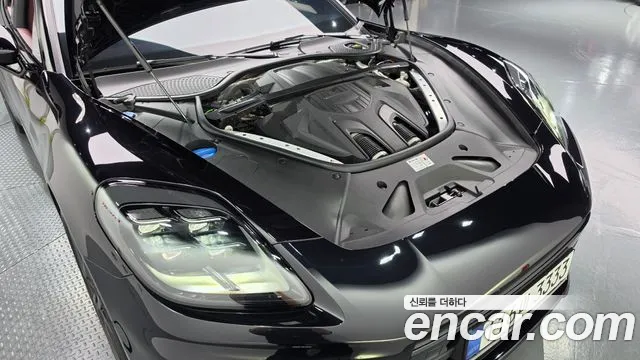Porsche Panamera 2024 thumb 6