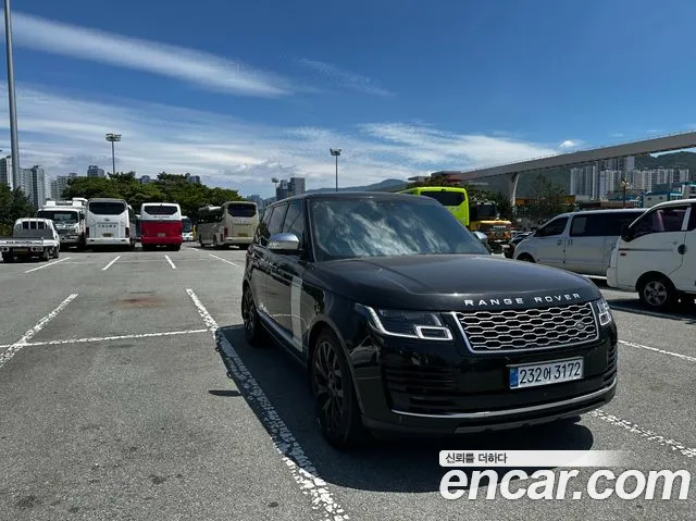 Land Rover Range Rover 2018 thumb 3