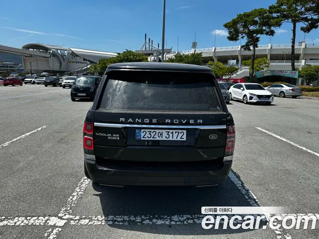 Land Rover Range Rover 2018 thumb 5