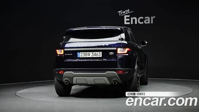 Land Rover Range Rover Evoque 2018 thumb 3