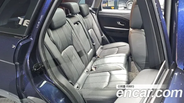 Land Rover Range Rover Evoque 2018 thumb 10