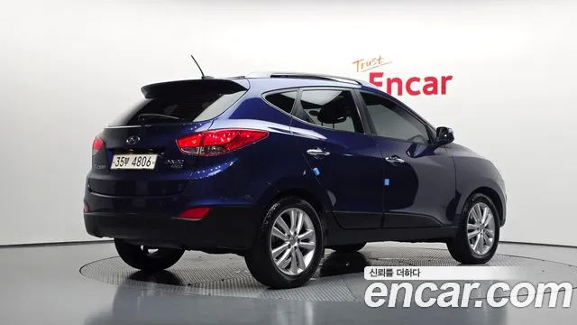 Hyundai Tucson 2010 thumb 2