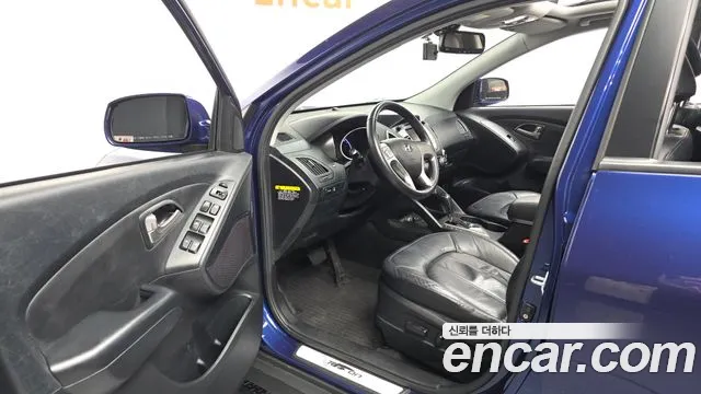 Hyundai Tucson 2010 thumb 10