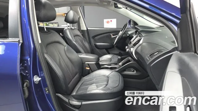 Hyundai Tucson 2010 thumb 11