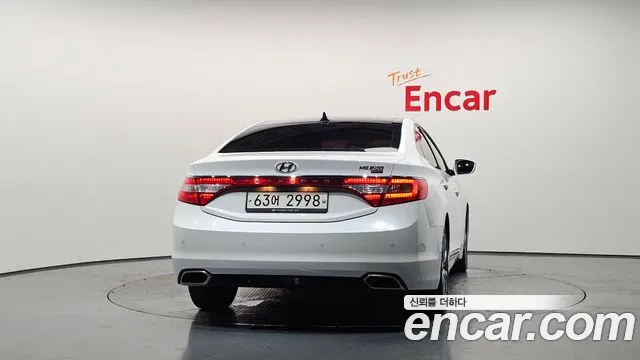 Hyundai Grandeur 2014 thumb 4