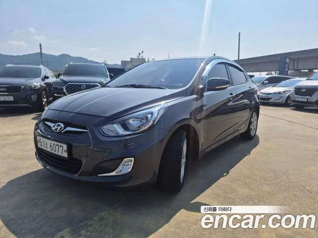 Hyundai Accent 2013 thumb 12