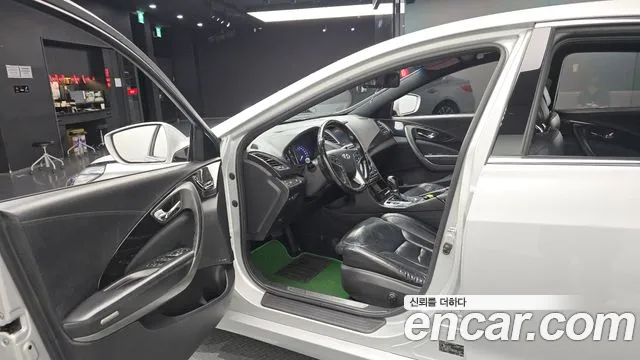 Hyundai Grandeur 2016 thumb 10