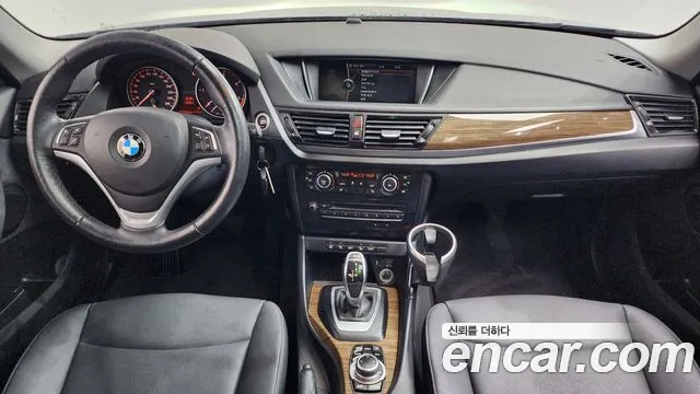 BMW X1 2015 thumb 7