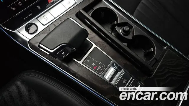 Audi A6 2021 thumb 8