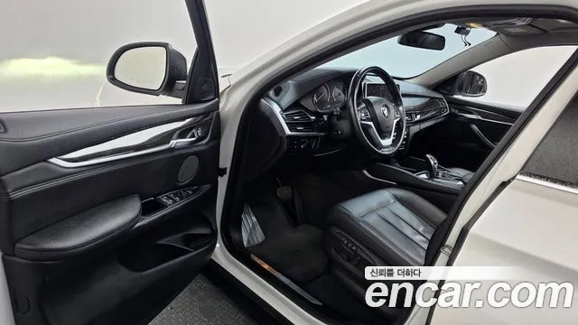 BMW X6 2015 thumb 10