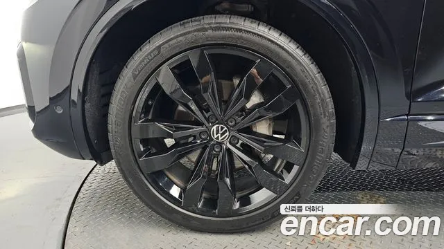 Volkswagen Touareg 2021 thumb 5
