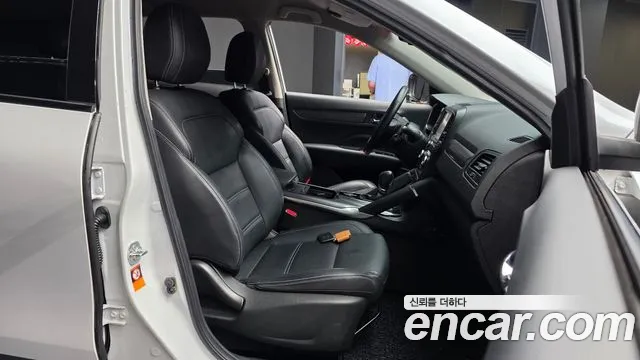 Renault Koleos 2018 thumb 11