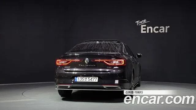 Renault Megane 2019 thumb 4
