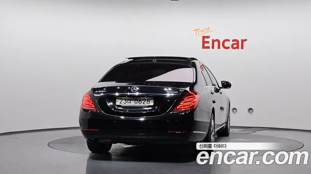 Mercedes-Benz S-Класс 2016 thumb 4