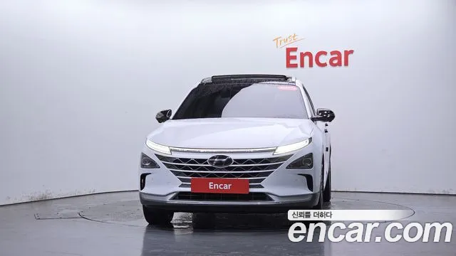 Hyundai Nexo 2022 thumb 2