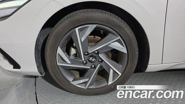 Hyundai Avante 2025 thumb 5