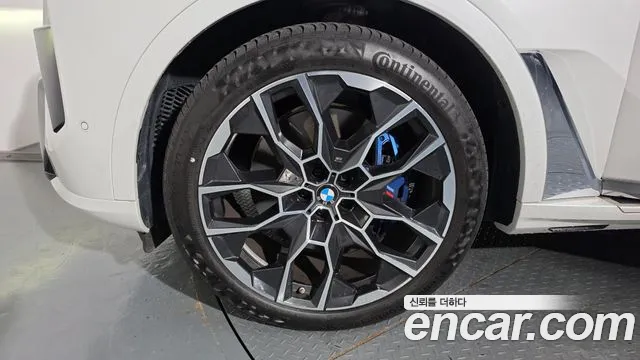 BMW X7 2025 thumb 5