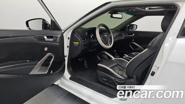 Hyundai Veloster 2013 thumb 10