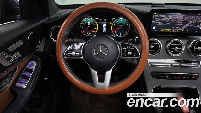 Mercedes-Benz GLC 2021 thumb 12