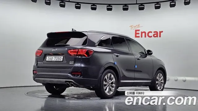Kia Sorento 2017 thumb 2